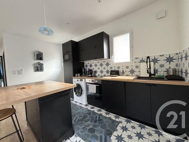 Appartement F2 à louer - 2 pièces - 50.0 m2 - AJACCIO - 201 - CORSE - Century 21 Actif Immobilier