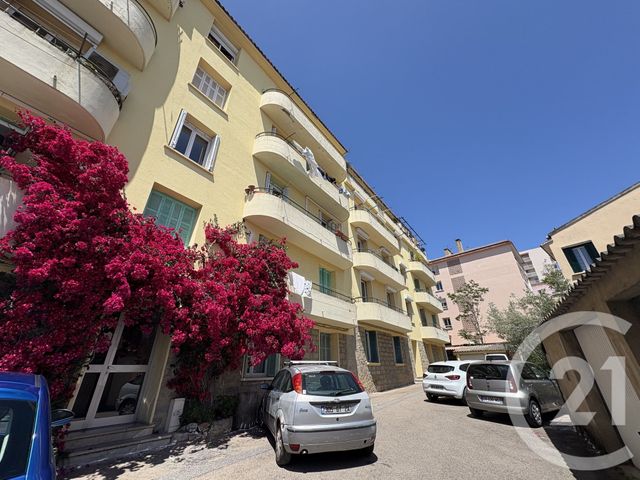 Appartement F3 à louer - 3 pièces - 74.31 m2 - AJACCIO - 201 - CORSE - Century 21 Actif Immobilier