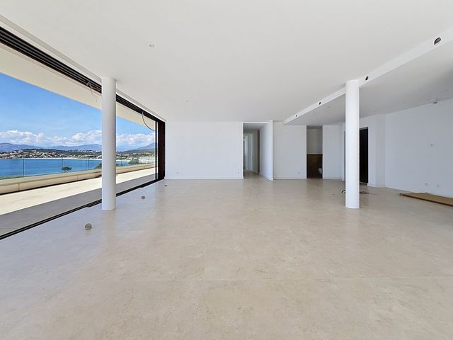 Appartement F4 à vendre - 4 pièces - 175.0 m2 - PIETROSELLA - 201 - CORSE - Century 21 Actif Immobilier